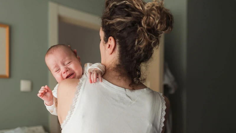 Was Können Eltern Tun, Wenn Das Baby Im Schlaf Weint?