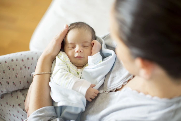 Warum Lächeln Babys Im Schlaf?